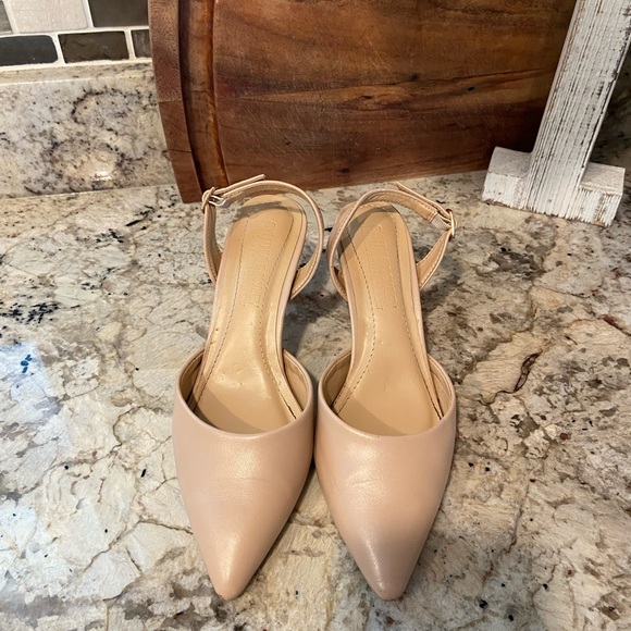 Cynthia Rowley Memory Foam Comfort - Size 6.5 - Beige - Picture 5 of 5